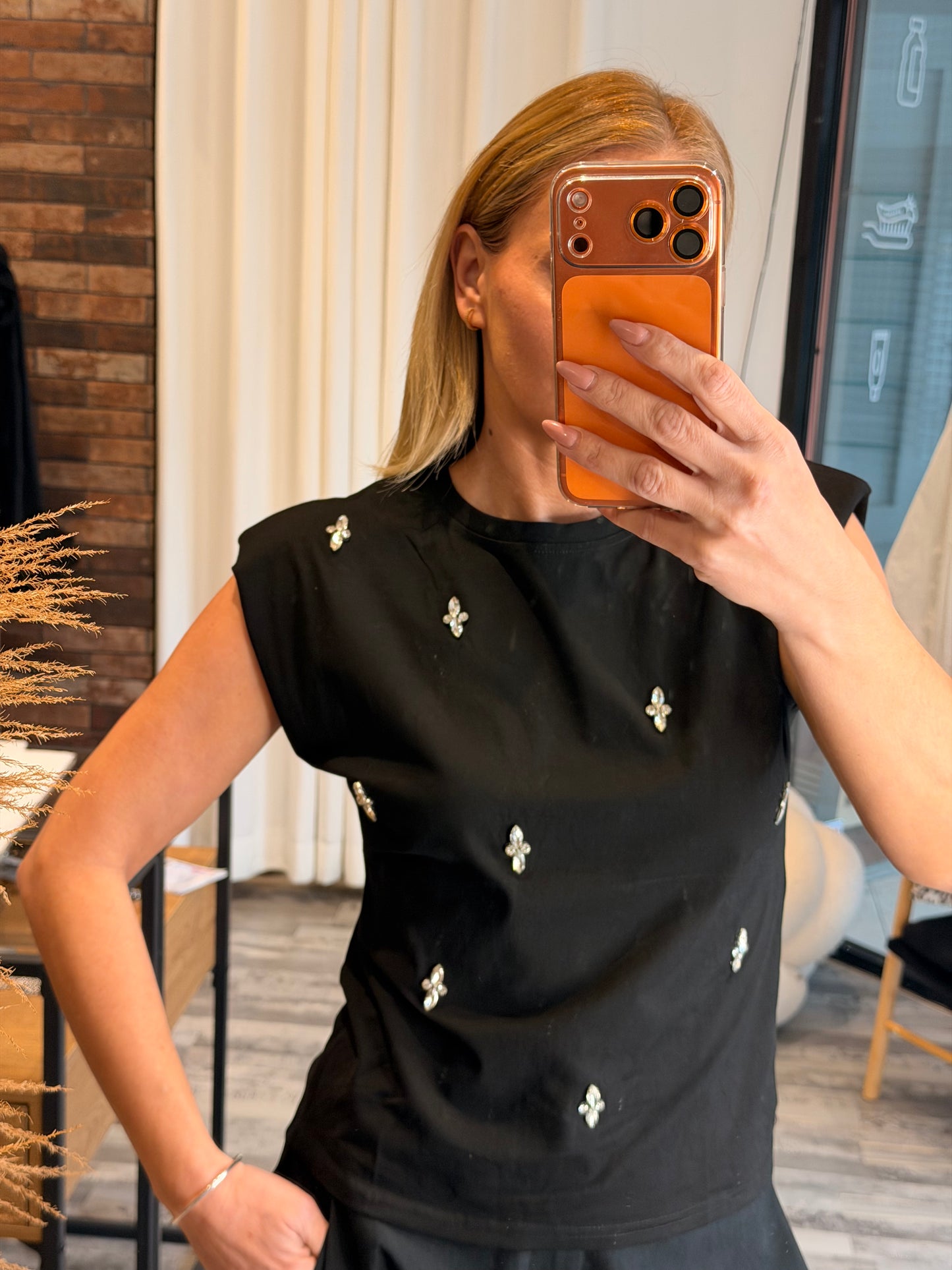 Βαμβακερή μπλούζα με βάτες και πέτρες μαύρη