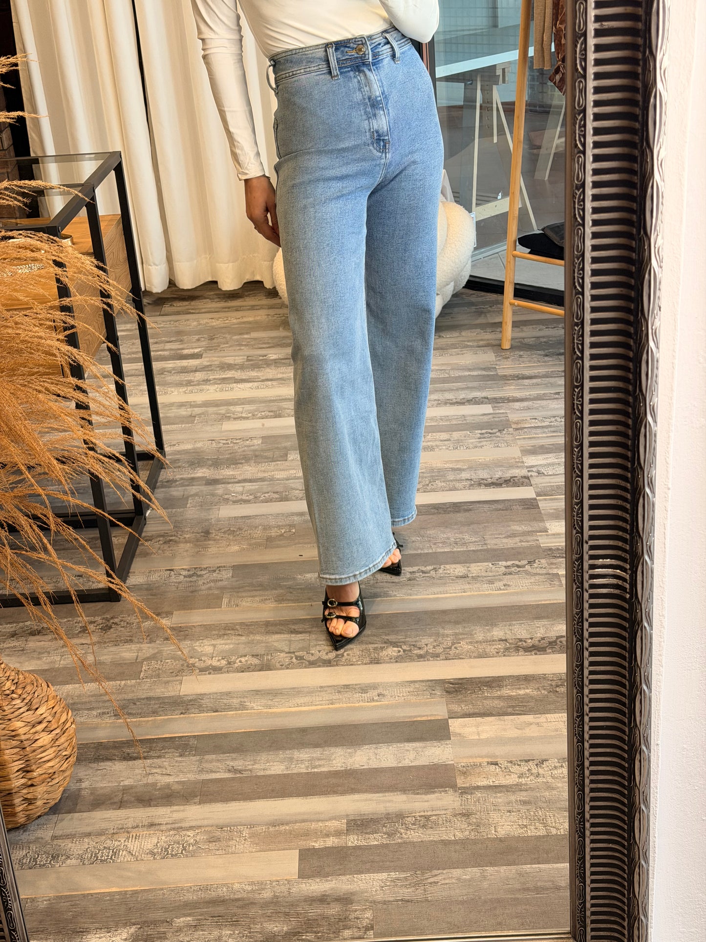 Τζιν ανοιχτόχρωμο ψηλομεσο