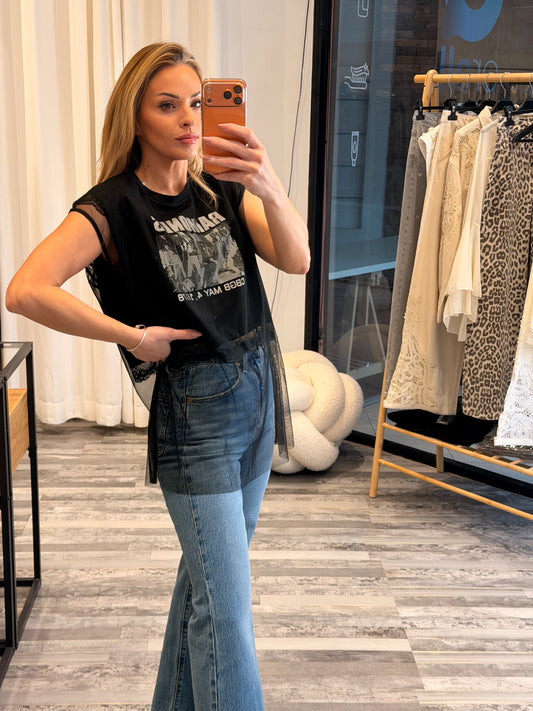 Crop top μπλούζα με τούλι μαύρη