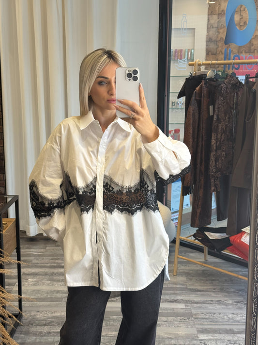 Πουκάμισο Ποπλίνας με Δαντέλα στη Μέση