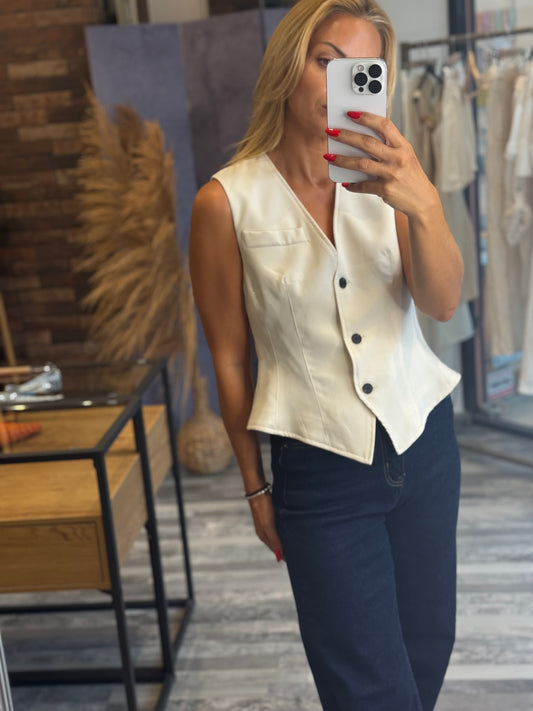 Μεσάτο Γιλέκο