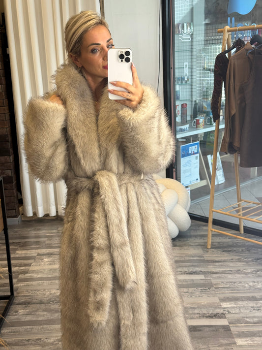 Μακριά Οικολογική Γούνα με Ζώνη