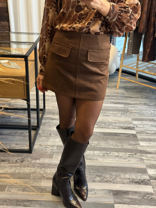 Καφέ Φούστα σε Καστόρινη Υφή