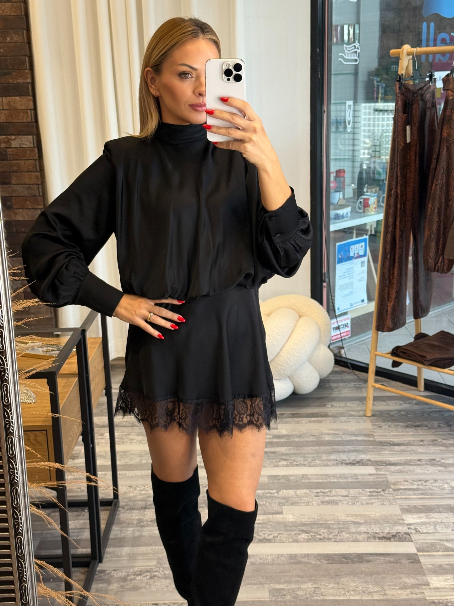 Σατέν Φόρεμα Ζιβάγκο με Ανοιχτή Πλάτη