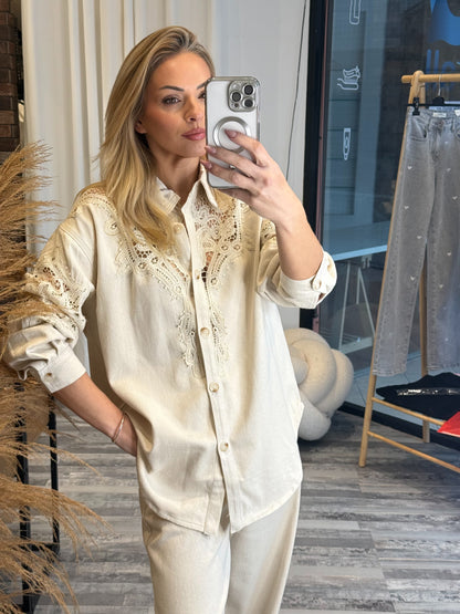 Σετ τζιν εκρού με κεντήματα