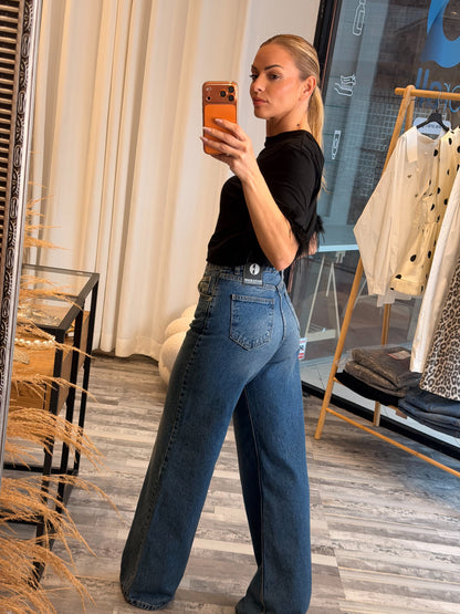 Wide leg Jean