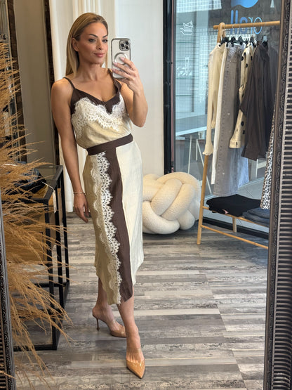 Σετ φούστα με lingerie