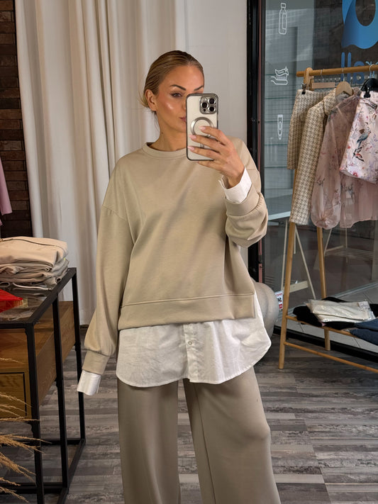 Φόρμα με πουκάμισο