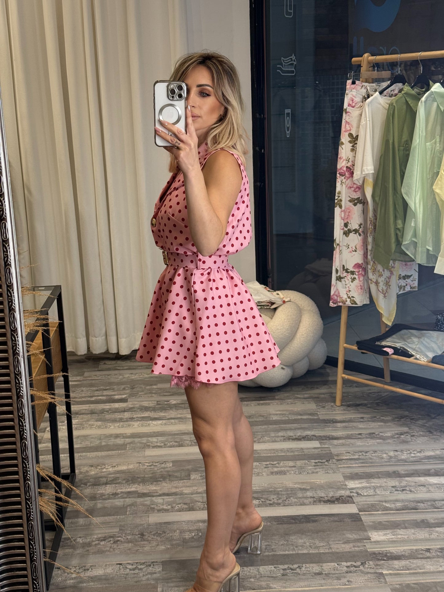 Polka dot φόρεμα