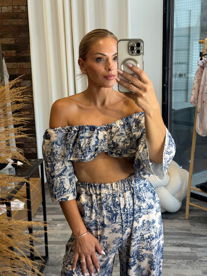 Σετ παντελόνα και crop top