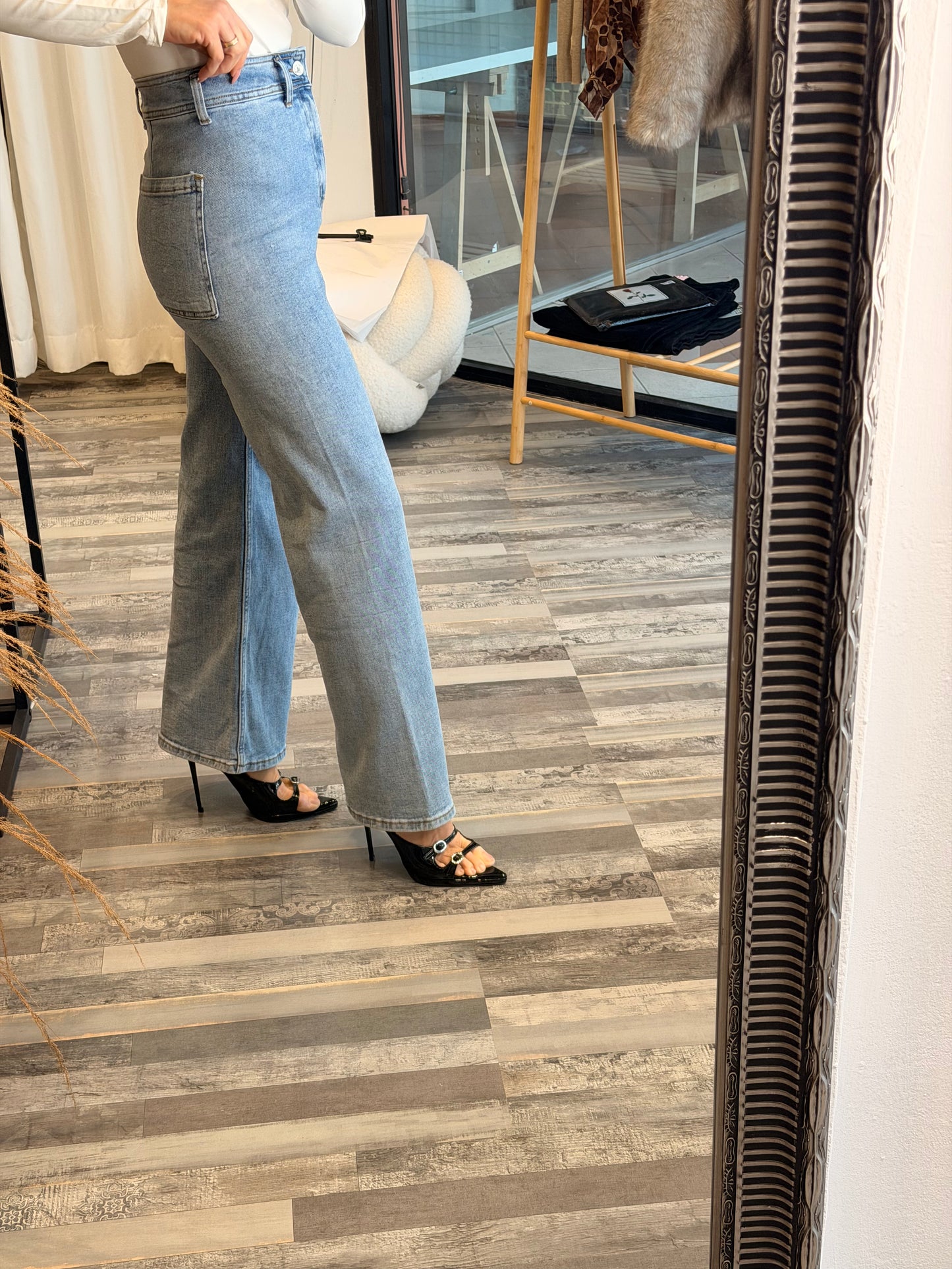 Τζιν ανοιχτόχρωμο ψηλομεσο