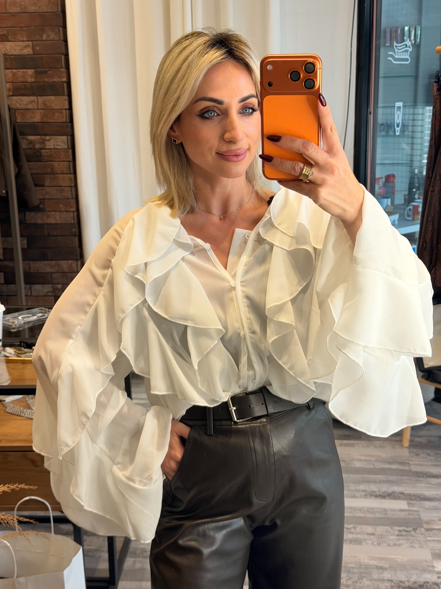 Λευκό Πουκάμισο με Βολάν