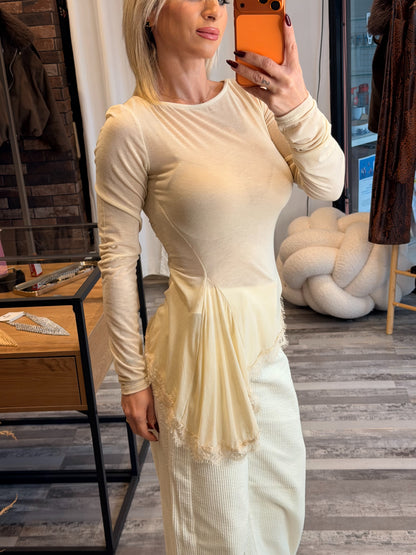 Ασύμμετρη Μπλούζα από Κασμίρ