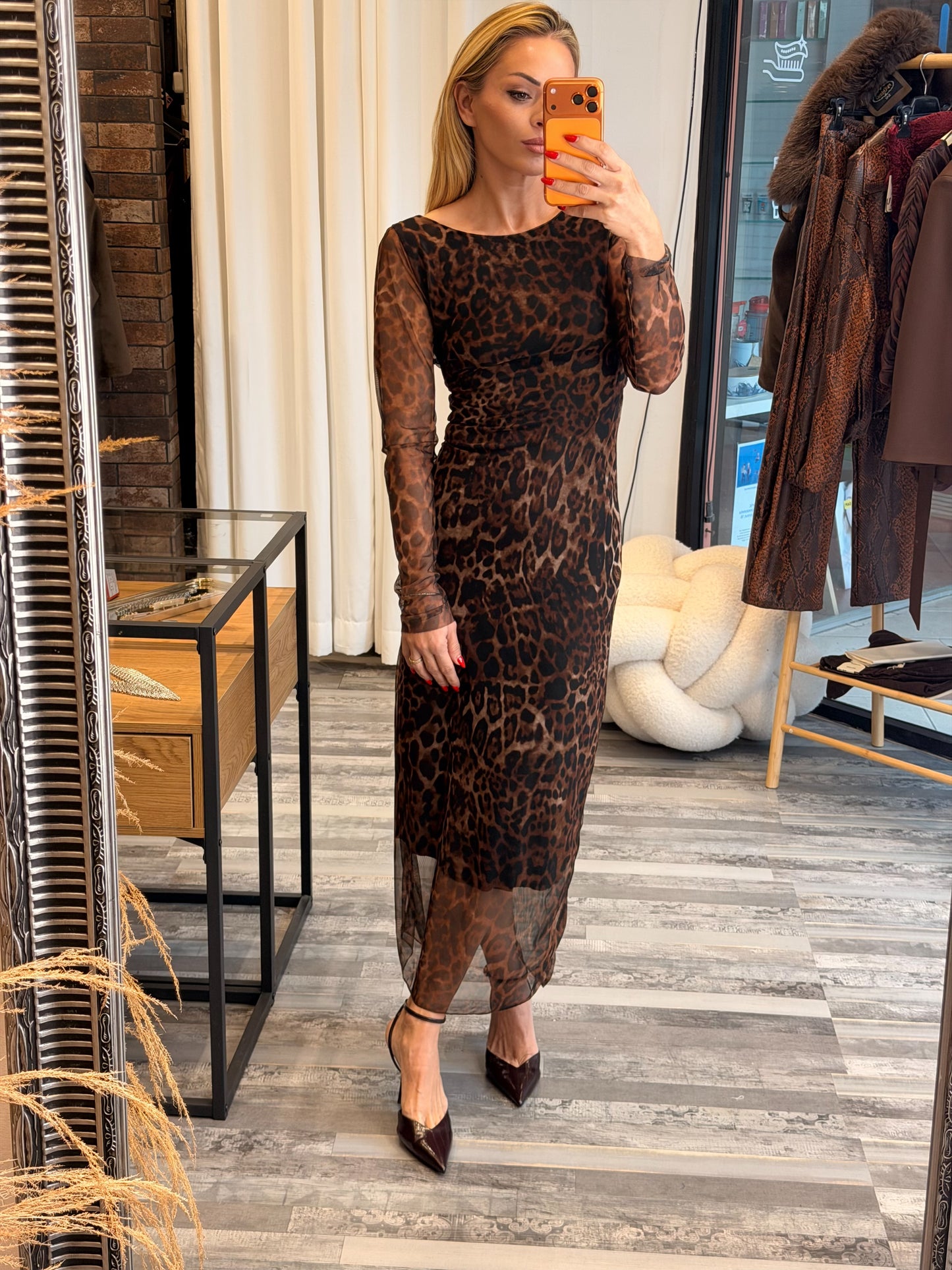 Maxi Animal Print Φόρεμα με Ανοιχτή Πλάτη