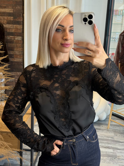 Μπλούζα Lingerie με Δαντελένια Μανίκια